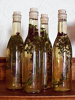 Azijn met oregano